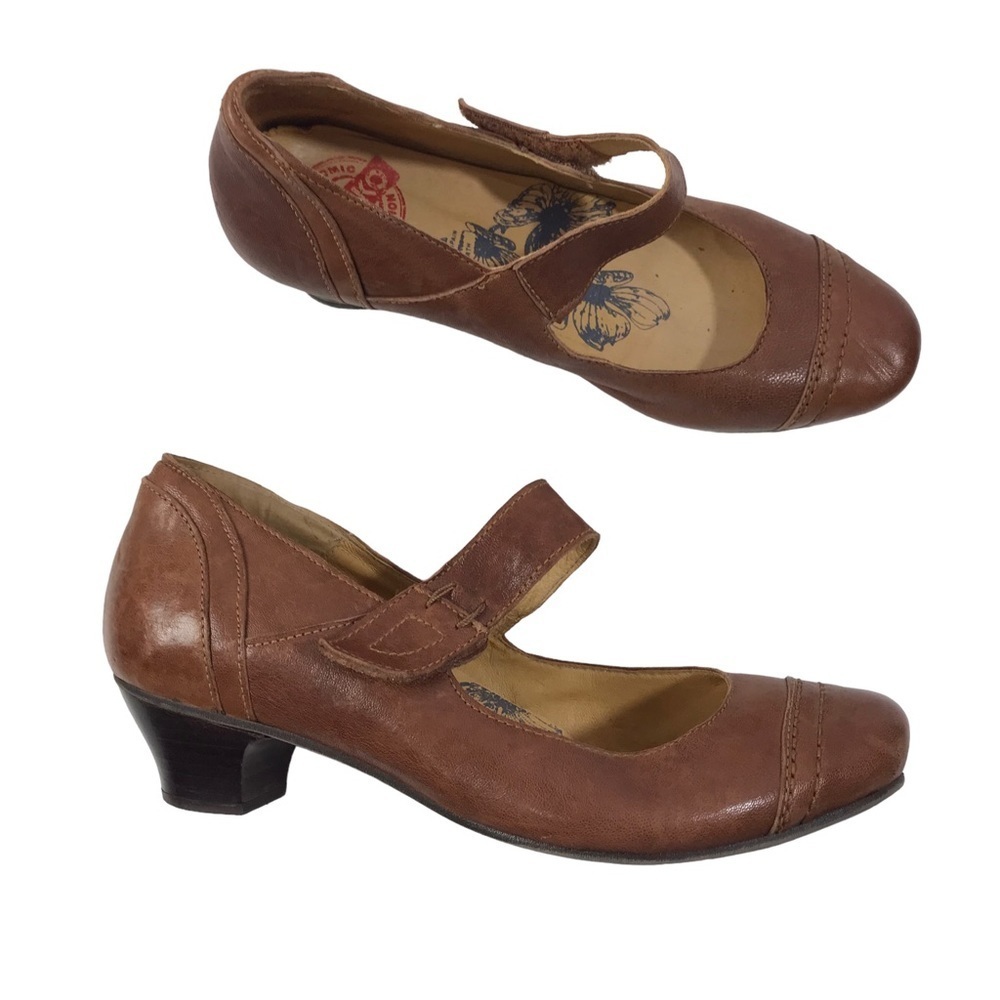 Brako collection low heel pumps size 39 brown